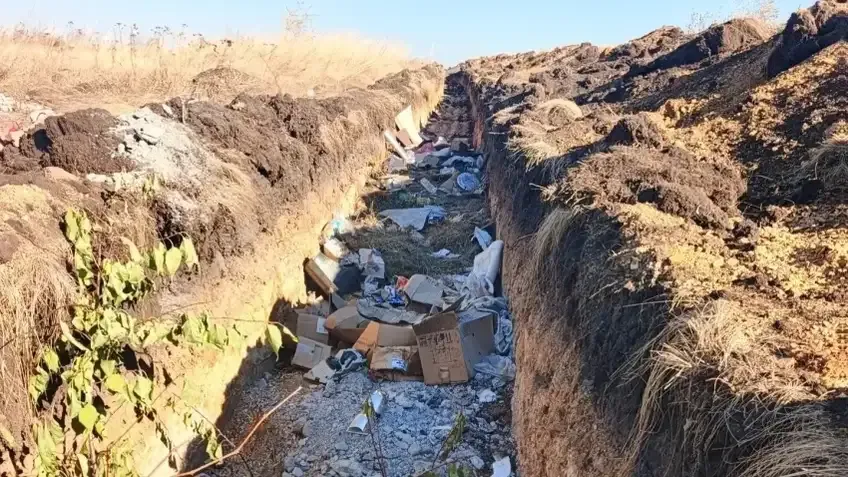 В Сибае нашли виновника свалки у карьера по документам в мусоре
