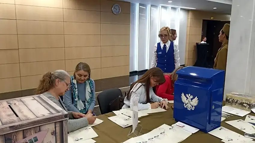 В Уфе зрители концерта-реквиема отправили письма-треугольники близким