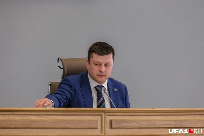 Адвокат экс-мэра Уфы: Мавлиев съездил в зону СВО с гуманитарным конвоем